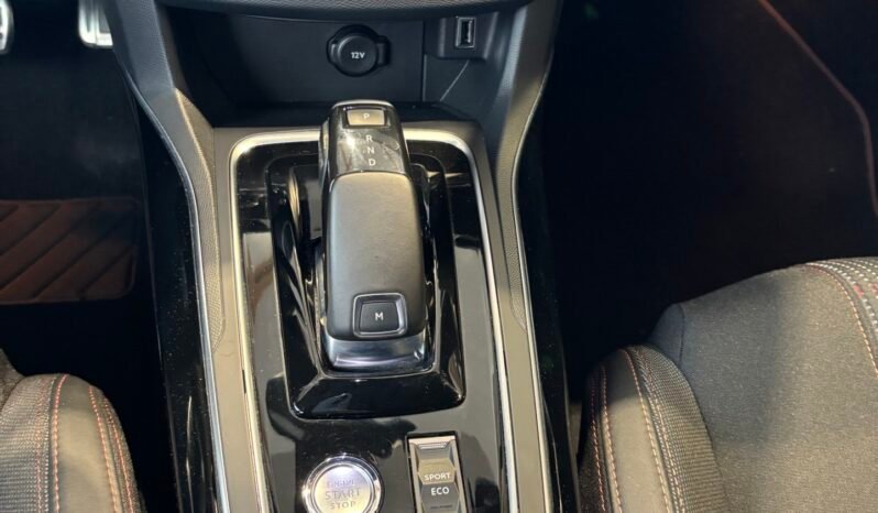 
								308 GT LINE 1,2l thp 130cv eat8 plein									