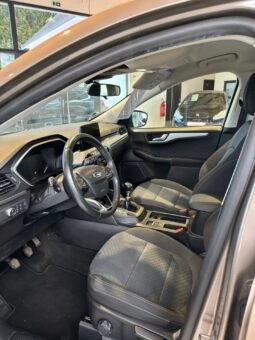 
										Ford Kuga 1,5l tdci 120cv plein									