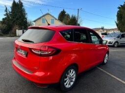 
										Ford C-max 1l ecoboost 100cv avec 67000km plein									
