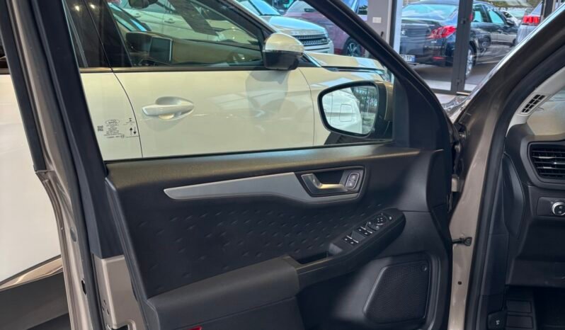 
								Ford Kuga 1,5l tdci 120cv plein									