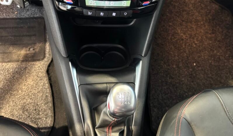 
								208 GTI 208cv de 2017 plein									