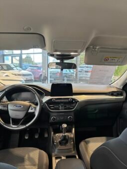 
										Ford Kuga 1,5l tdci 120cv plein									
