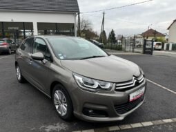 
										C4 1,2l thp 130cv plein									