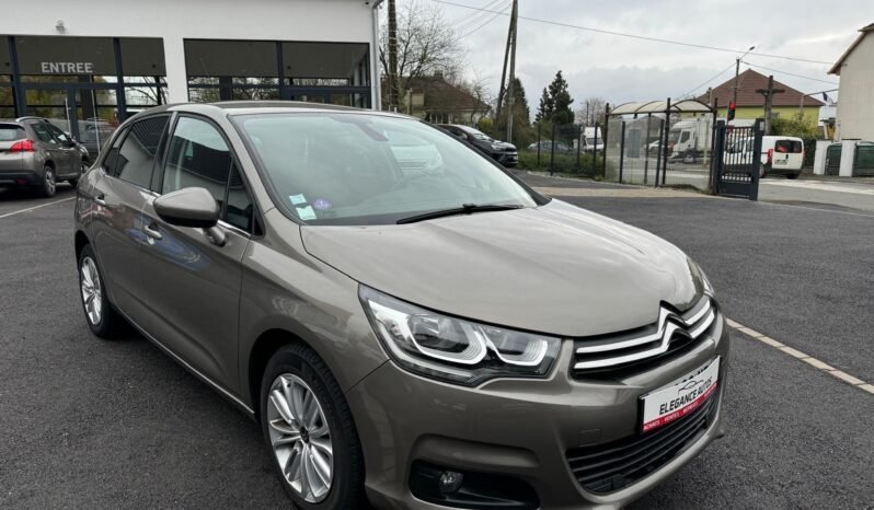 
								C4 1,2l thp 130cv plein									