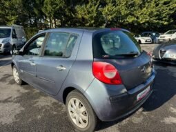 
										Clio 3 1,5l dci 70cv 5 portes plein									