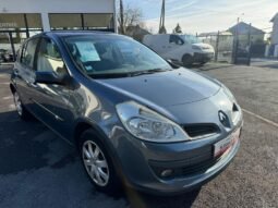 
										Clio 3 1,5l dci 70cv 5 portes plein									
