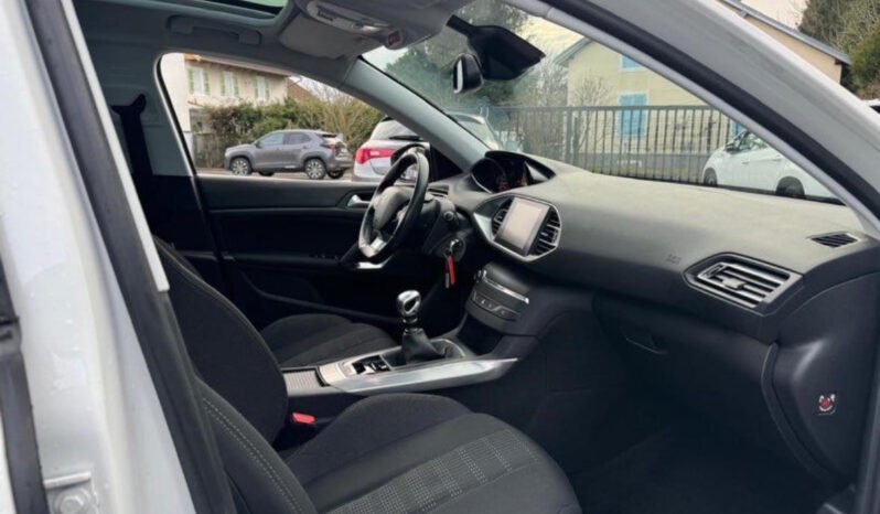 
								308 Sw 1,6l hdi 120cv de 2017 plein									