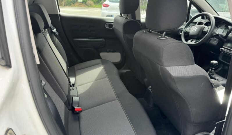
								CITROEN C3 plein									