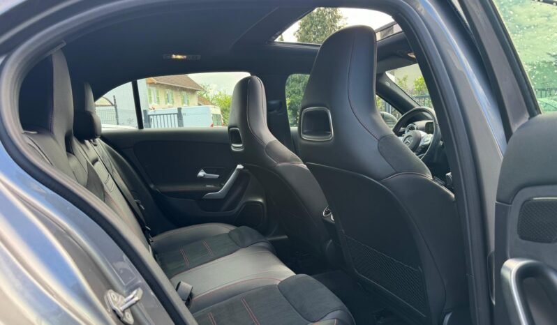 
								MERCEDES-BENZ Classe A plein									