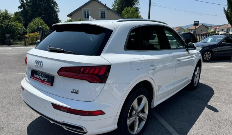 
								Q5 s line 2l tdi quatro S-Tronic7 190cv plein									