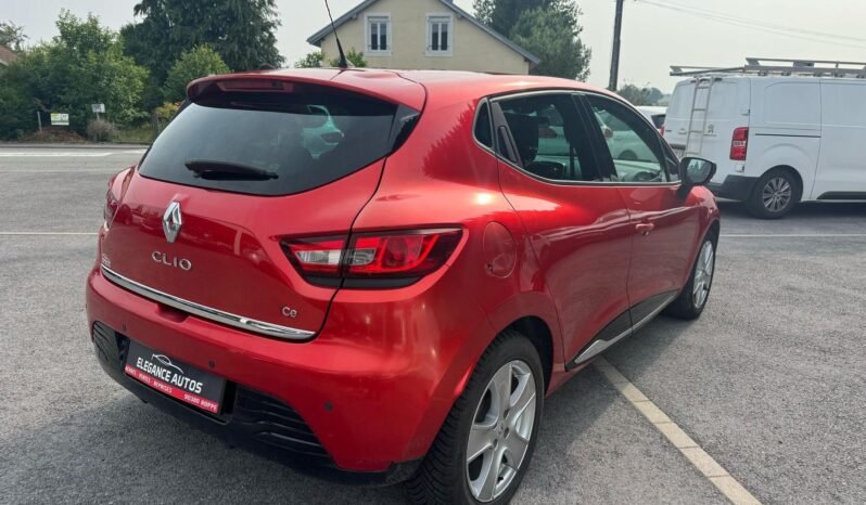 
								Clio IV 0,9 tce 90cv plein									