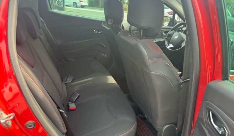 
								Clio IV 0,9 tce 90cv plein									