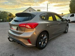 
										Focus 2l tdci 150cv ST Line plein									