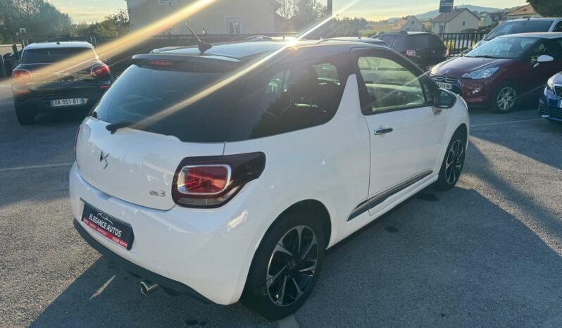 
								Ds3 1,2l essence 110cv eat6 plein									