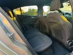 
										Focus 2l tdci 150cv ST Line plein									