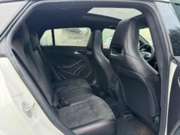 
										Cla 220d amg shooting brake plein									