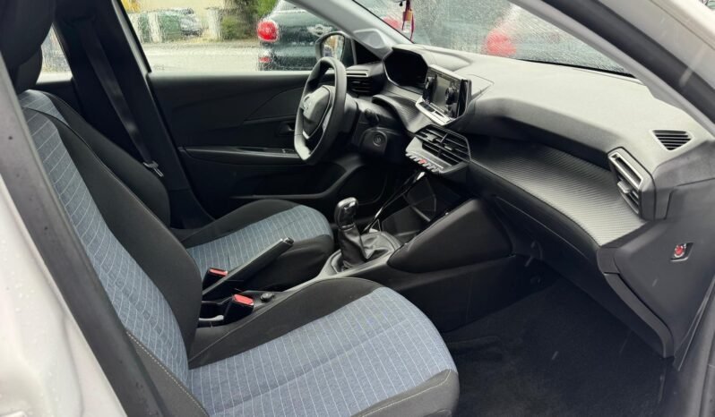 
								208 affaire (2 places)1,2l essence 75cv de 2022 avec 73000km plein									