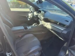 
										3008 GT LINE 1,6l essence 180cv eat8 plein									