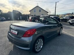 
										207 cc 1,6l 16v 120cv avec 68000km plein									