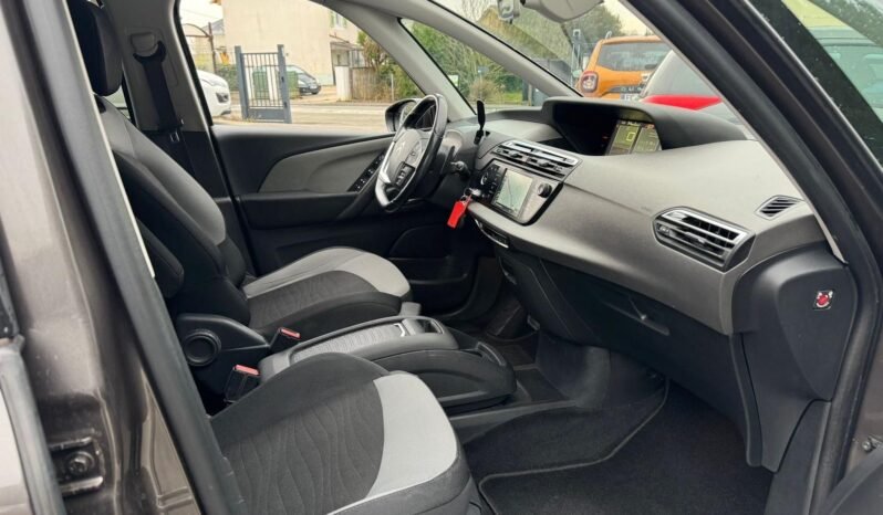 
								C4 Picasso 1,6l hdi 120cv eat6 plein									