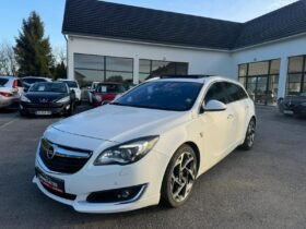 Opel insignia Sports Tourer 2l cdti 170cv cosmo pack