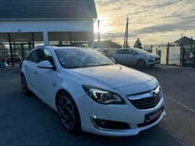 Opel insignia Sports Tourer 2l cdti 170cv cosmo pack