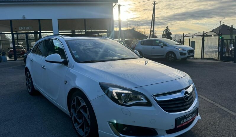 
								Opel insignia Sports Tourer 2l cdti 170cv cosmo pack plein									