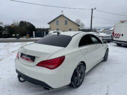 
										CLA 200D plein									
