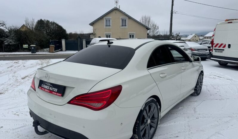 
								CLA 200D plein									