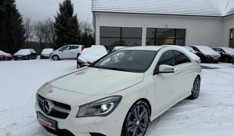 
								CLA 200D plein									