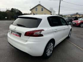 308 style 1,2l 110cv de 2017 avec 21000km