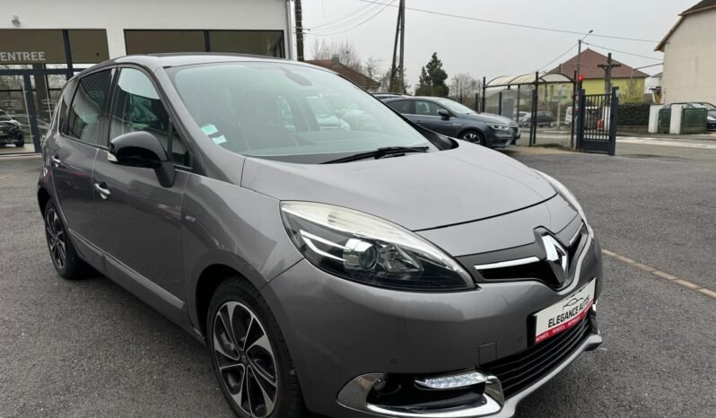 
								Scenic 1,5l dci 110cv Bose avec 88000km plein									