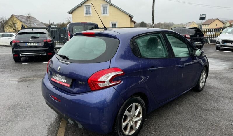 
								208 1,4l vti 95cv plein									