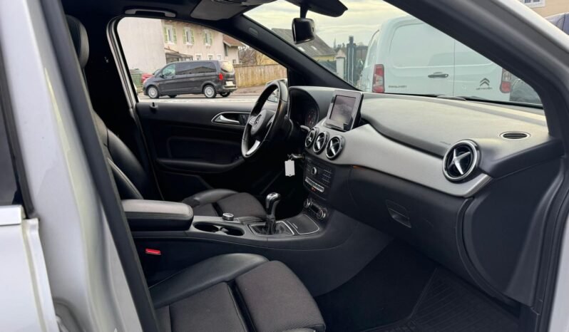 
								Classe B phase 2 200 cdi 136cv plein									