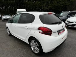 
										208 1,6l hdi 100cv plein									