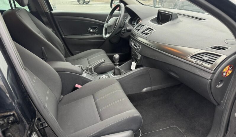 
								Megane III 1,5l dci 110cv plein									